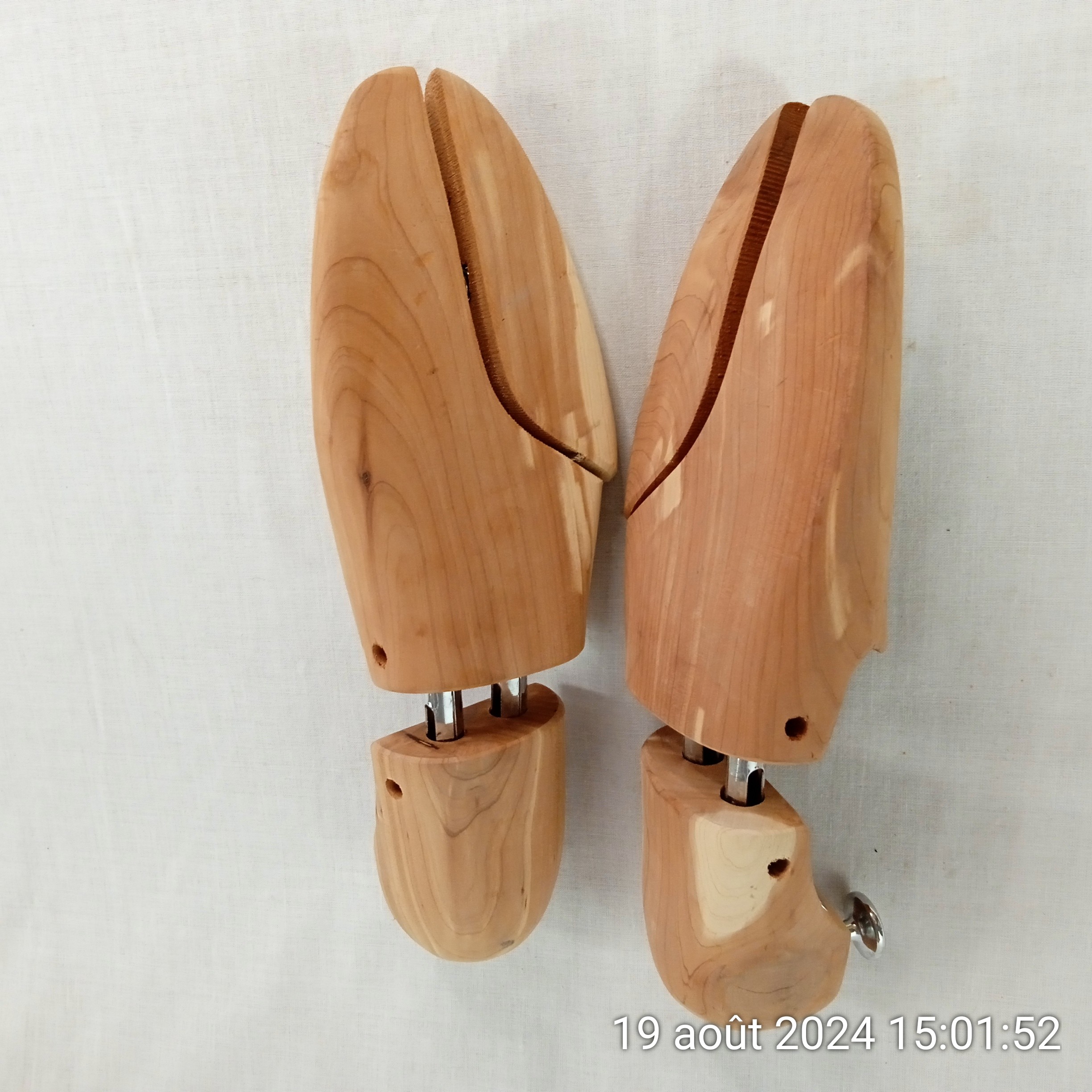 Embauchoirs FINSBURY taille 44 en cèdre - Très bon état - Photo 2